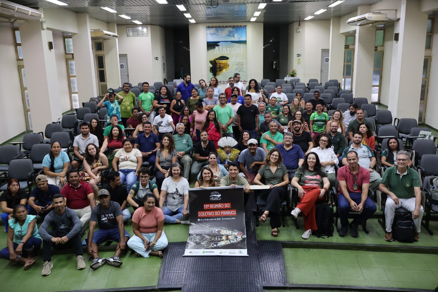 Celebração de conquistas e constante união