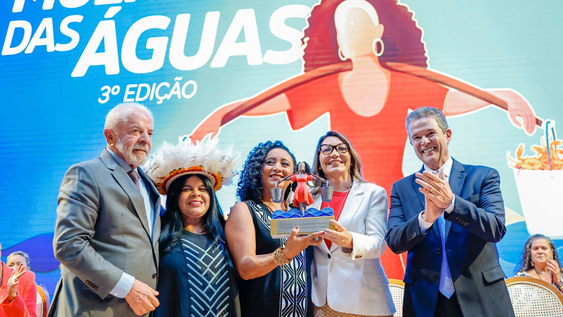 Prêmio reconhece o trabalho das mulheres que vivem da pesca e aquicultura